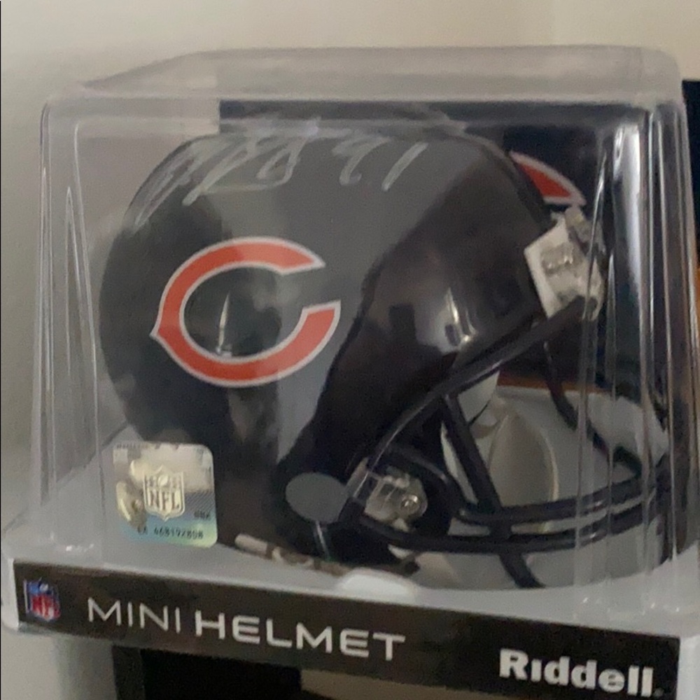 Eddie Goldman autographed mini helmet